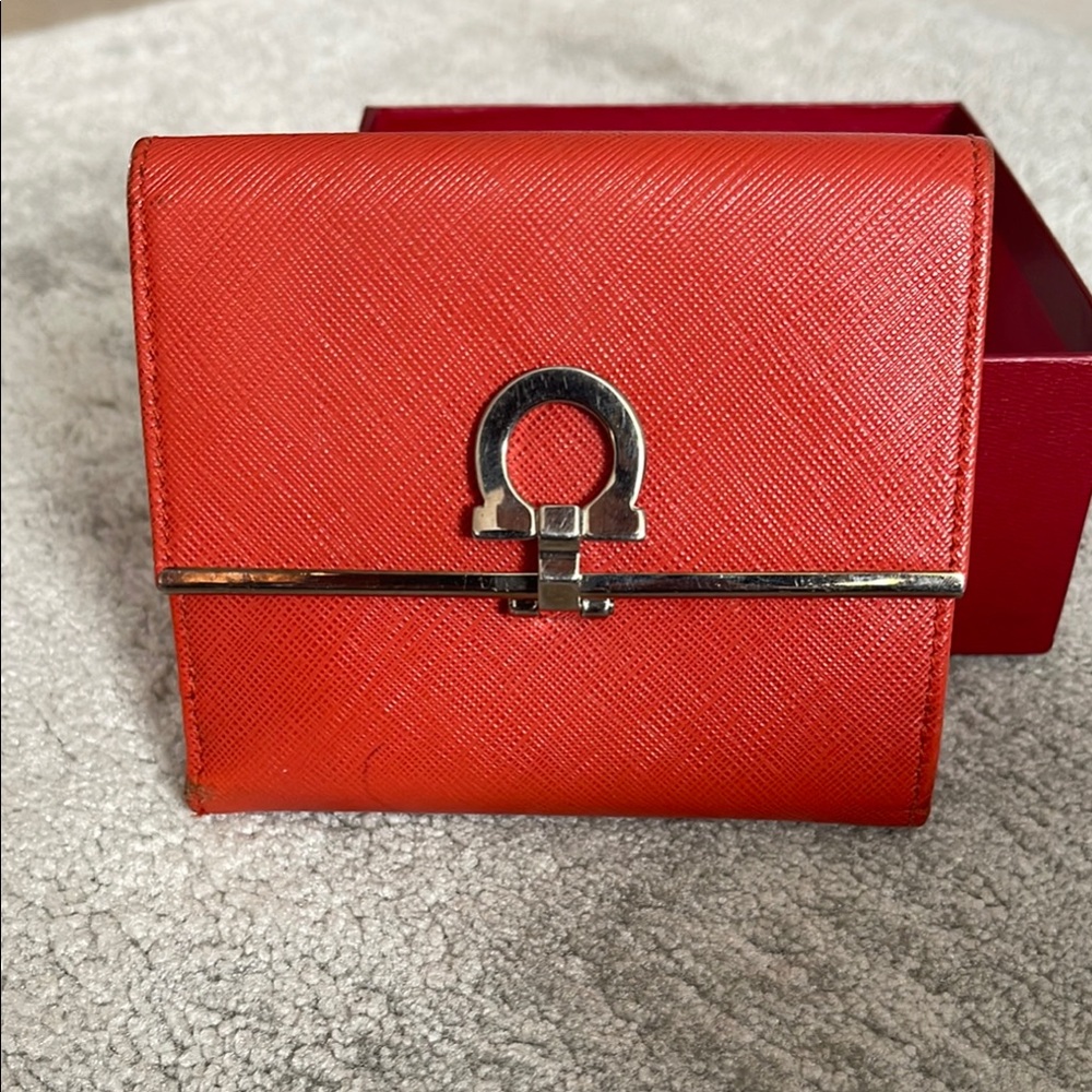 SALVATORE FERRAGAMO Red Saffiano Leather Gancini Wallet